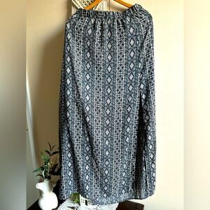 Vintage maxi skirt M/L dark blue & black never worn